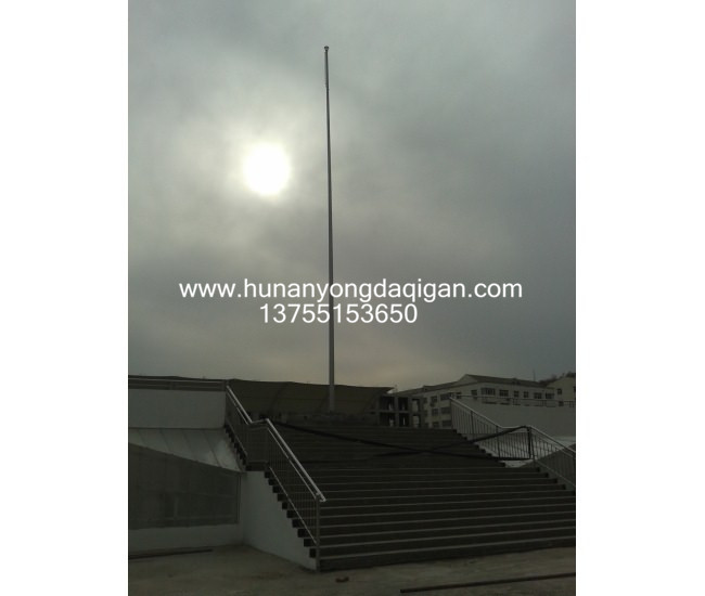 陜西延安實(shí)驗(yàn)小學(xué)16.8米上口徑80mm，下口徑214mm 304mm 5.0mm